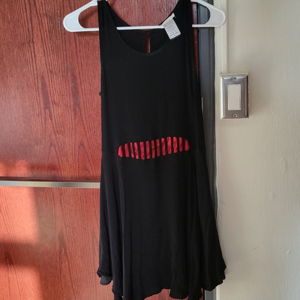 InTu Subtle Mall Goth Medium Black and Red Cut Out Sleeveless Dress